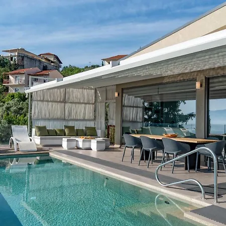 Luxury Villa Nikiana