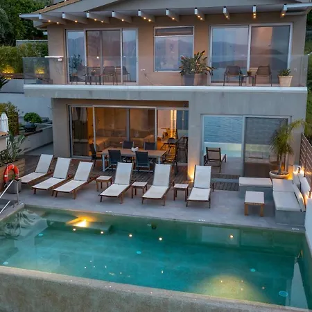 Villa Luxury *